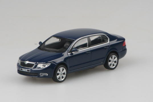 Auto Škoda Superb II, KC-Storm Blue Metallic